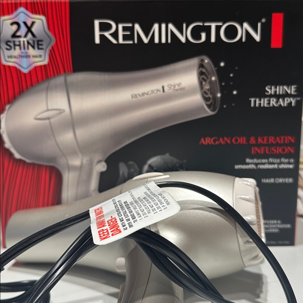 Remington Shine Therapy Silver Hair Dryer